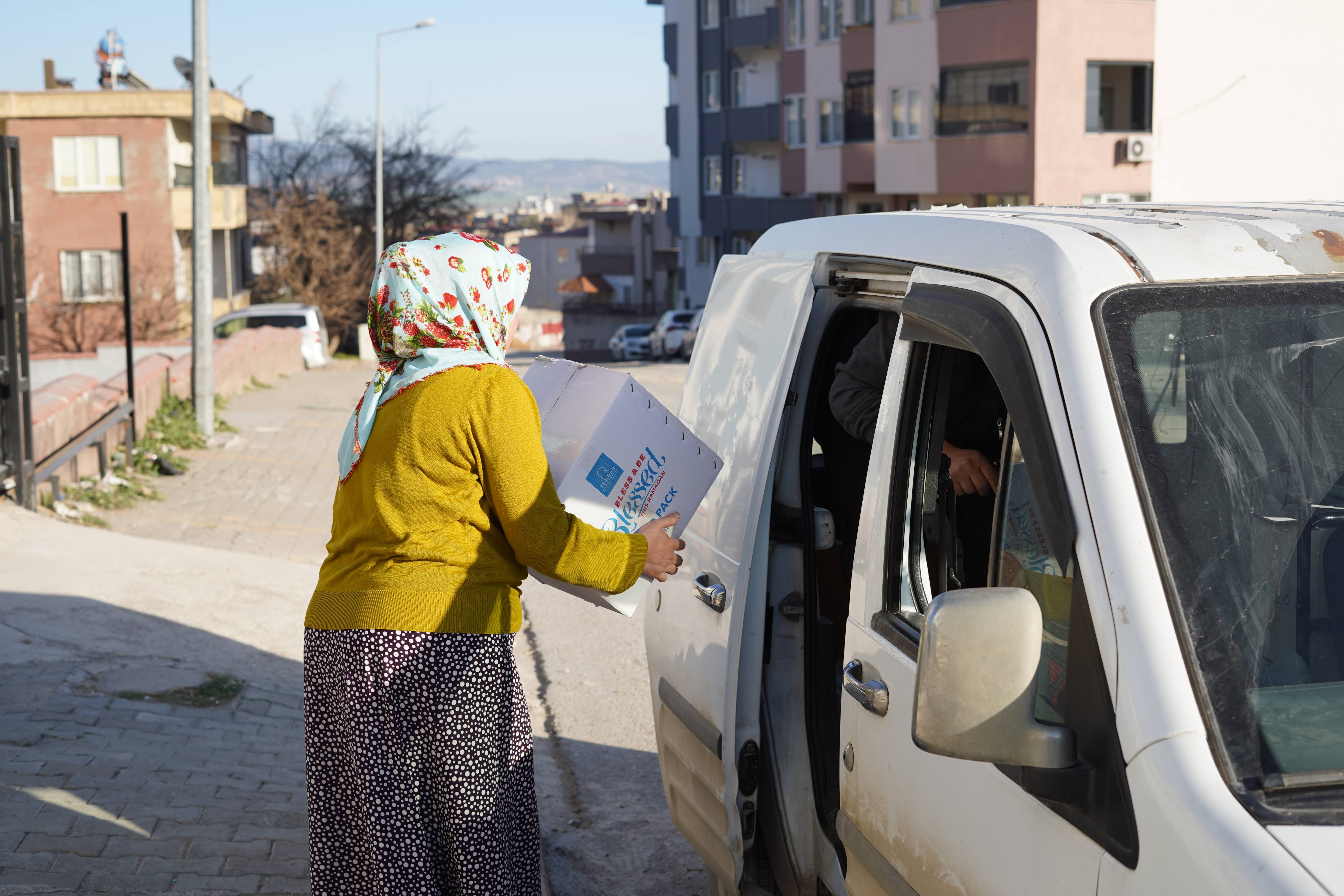 Renewed Brotherhood: Charity Parcels Reach Needy Homes in Turkey